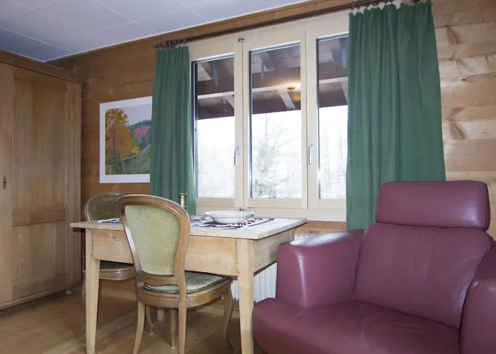 Cresta Di * 萨斯费